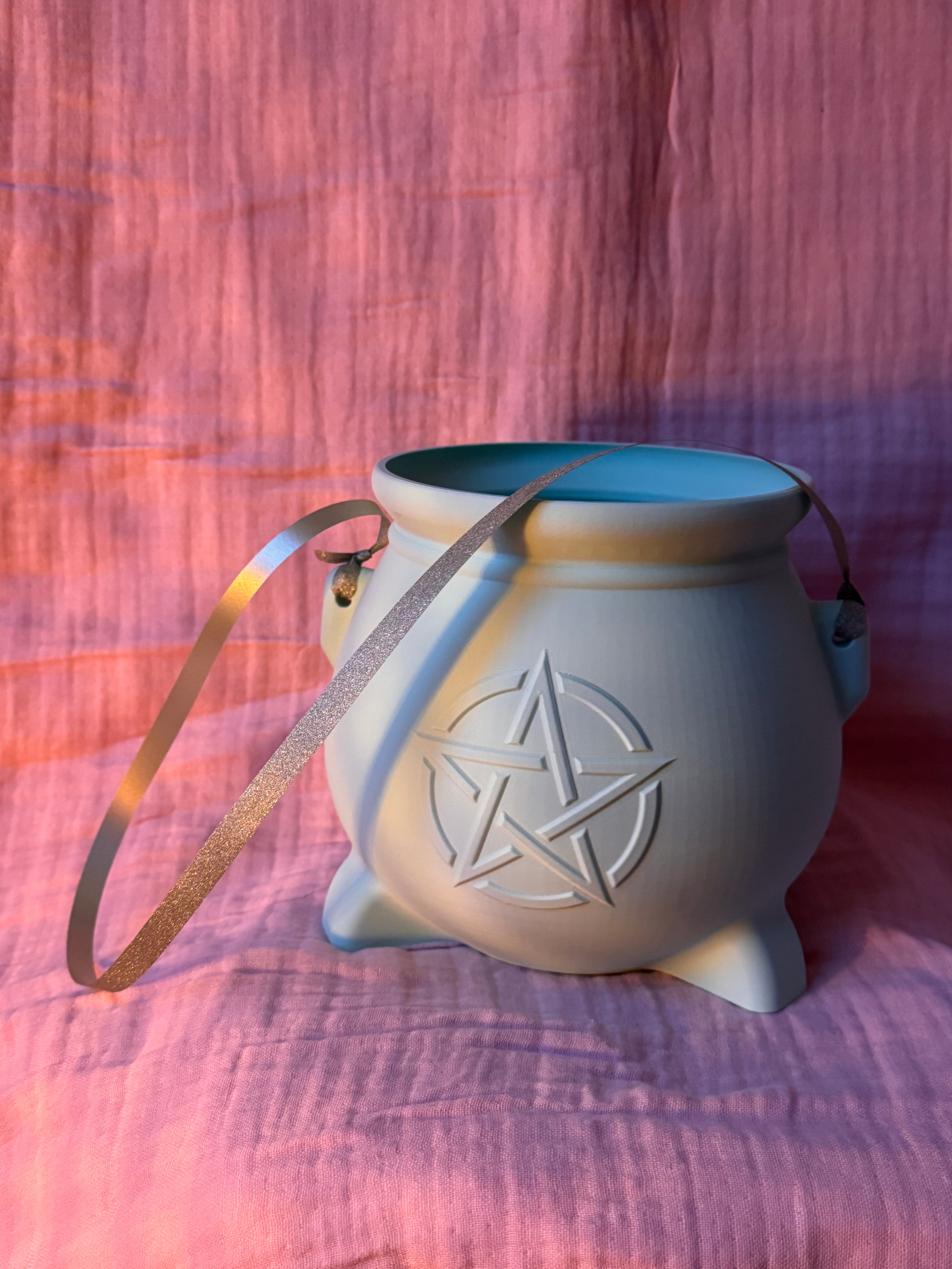 Magical Cauldrons for Every Season ✨