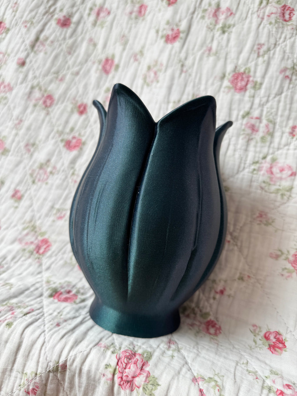 Floral Vase Glitter