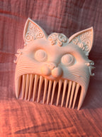 Whimsical Cat Comb S 🐱