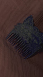 Whimsical Cat Comb S 🐱